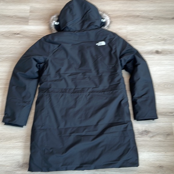 The North Face Women's Arctic Parka size xl color black NWOT - Picture 11 of 14
